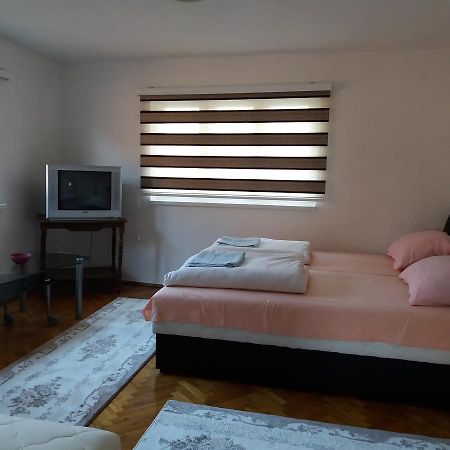 Guest House Dzemo Szarajevó Kültér fotó