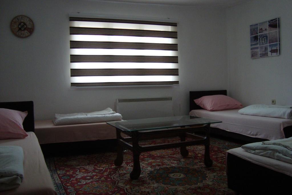 Guest House Dzemo Szarajevó Kültér fotó