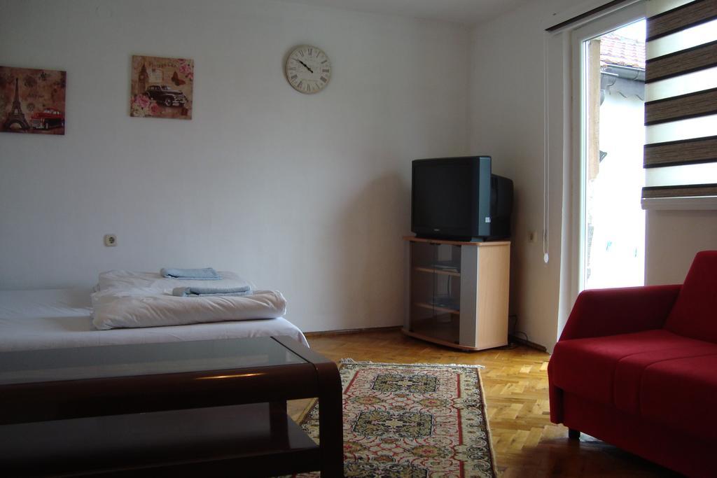 Guest House Dzemo Szarajevó Kültér fotó